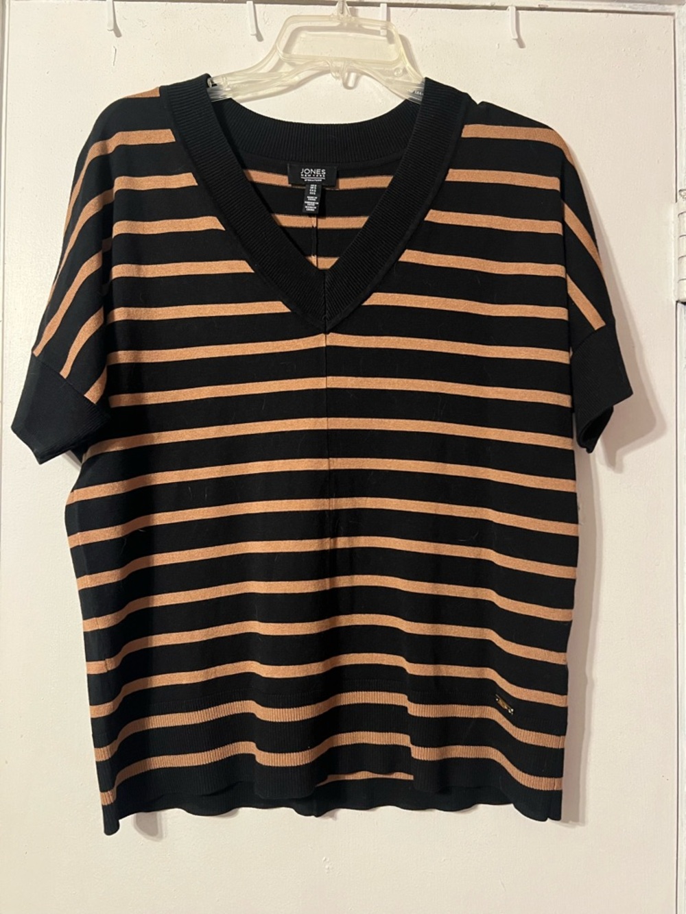 Jones New York Black and Camel Striped V-Neck Knit Top
